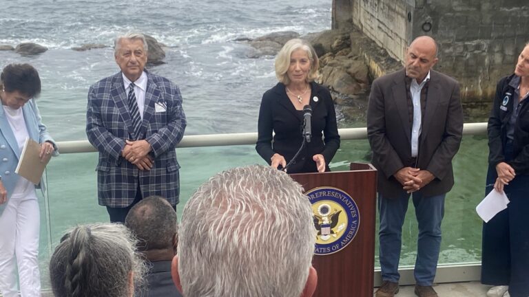 Líderes de la Costa Central rechazan propuesta federal de perforación petrolera frente a California