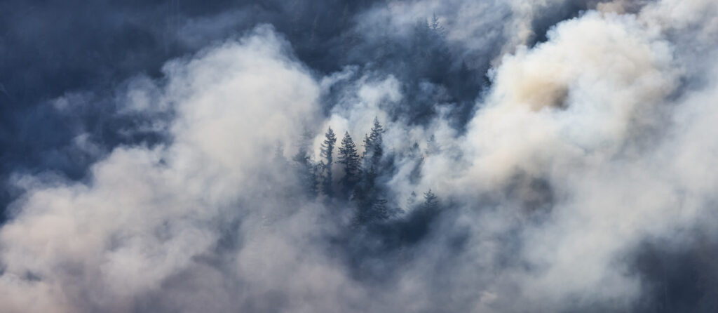 Humo del Timber Fire afecta la calidad del aire durante Car Week en Monterey