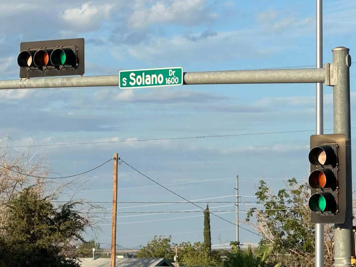Arrestan a un hombre por tiroteo desde un vehículo que dejo heridos a un padre y a su hijo de 11 años en Las Cruces