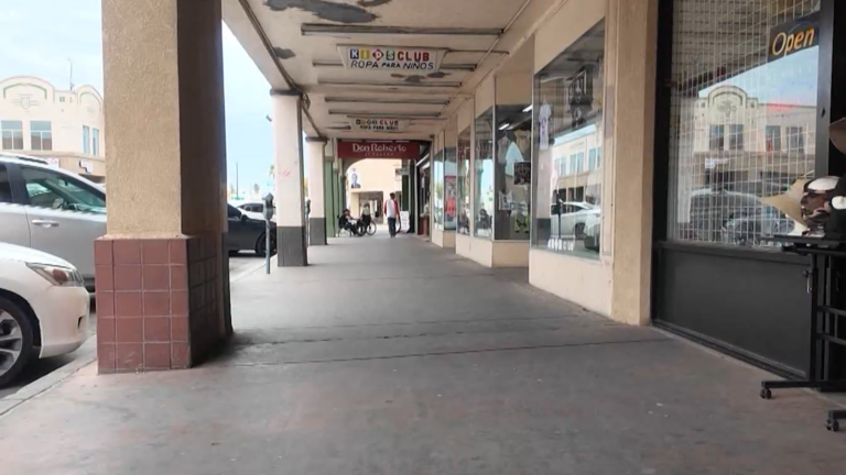 Comerciantes de Calexico enfrentan nuevos retos para recuperar sus ventas