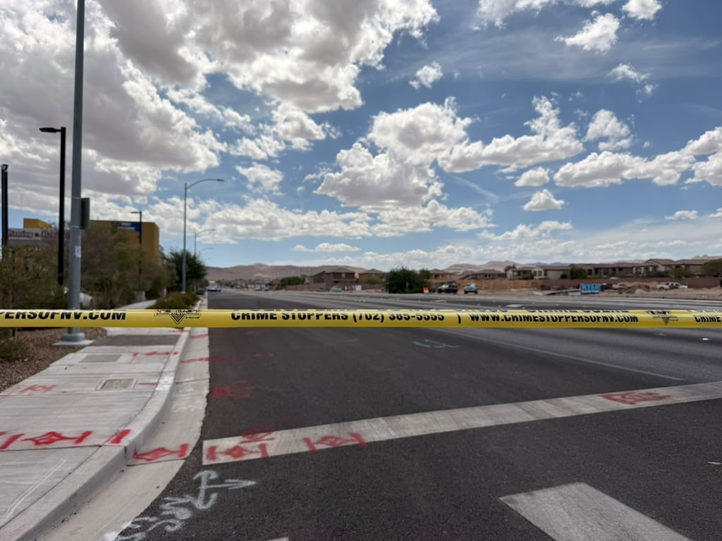 Accidente fatal: muere anciano de 87 años tras chocar su ciclomotor en South Rainbow Boulevard