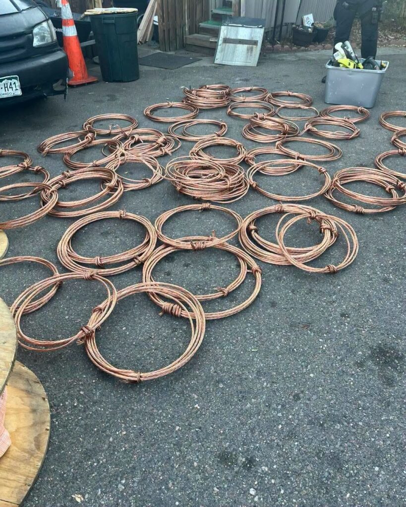 Robo de cobre: arrestan a sospechoso y recuperan material robado en Commerce City