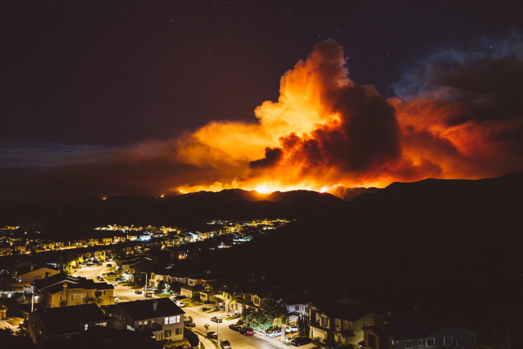 Timber Fire aumenta a casi 16 mil acres y mantiene 26% de contención en Monterey