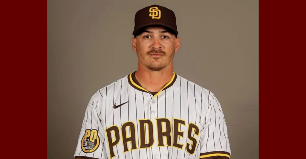 Oswaldo Pirela, coach de los Padres de San Diego habría sido liberado por ICE tras estar detenido en El Paso