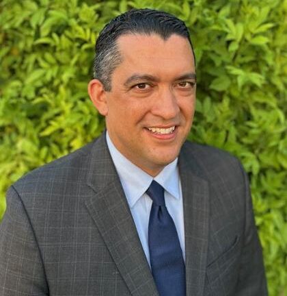 Martin Gonzalez es designado juez de la Corte Superior del Condado Imperial