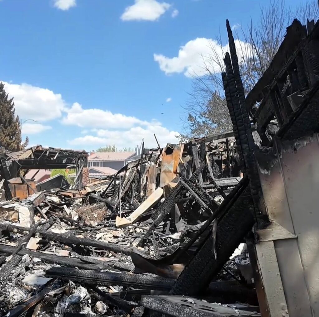 Incendio Hawk Fire: Nevada pide urgente ayuda financiera a la Casa Blanca