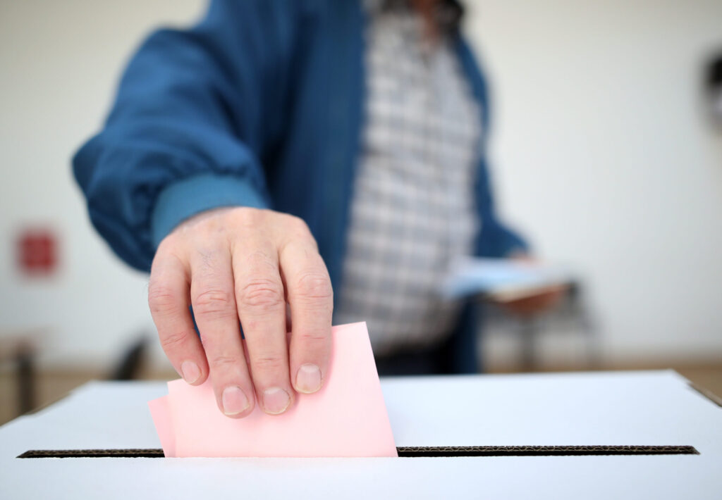 Massachusetts celebra elecciones primarias este martes