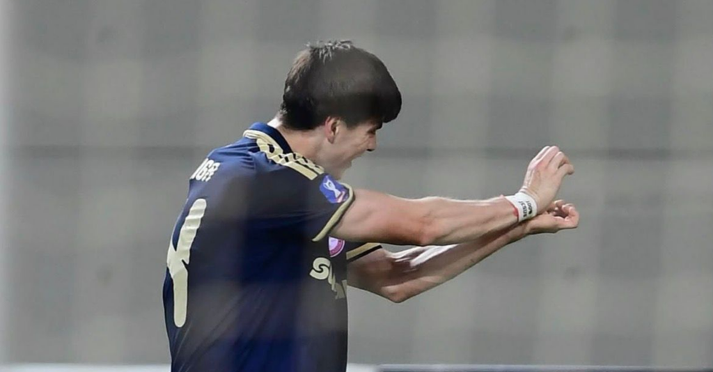 “Hormiga” González marca su primer gol en europa con el Olympiakos