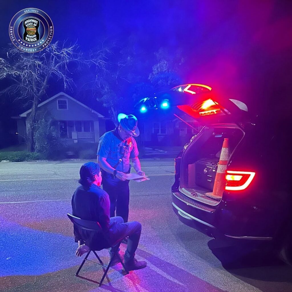 Kansas aumenta vigilancia en carreteras: más patrulleros buscarán conductores bajo los efectos del alcohol