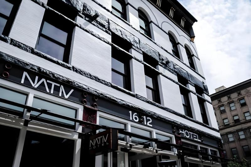Nativ Hotel enfrenta segunda suspensión de licencias tras nuevos incidentes violentos en Denver