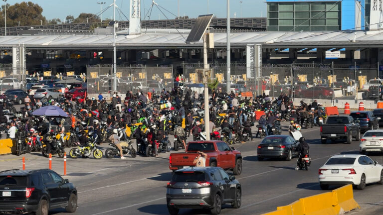 Nuevo carril exclusivo para motocicletas en la Garita de San Ysidro