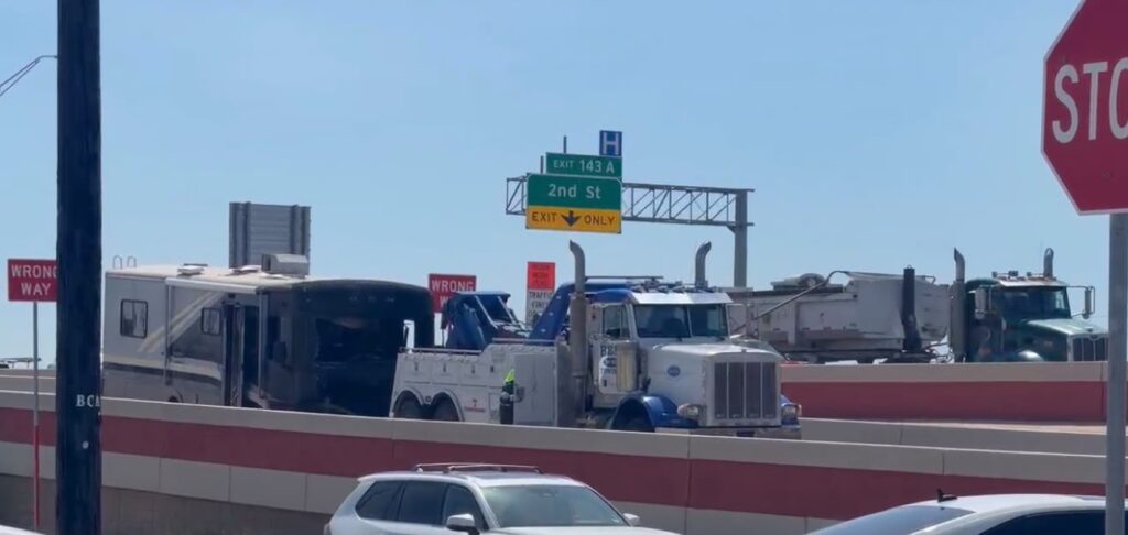 Vehículo se incendia cerca del Expressway en McAllen