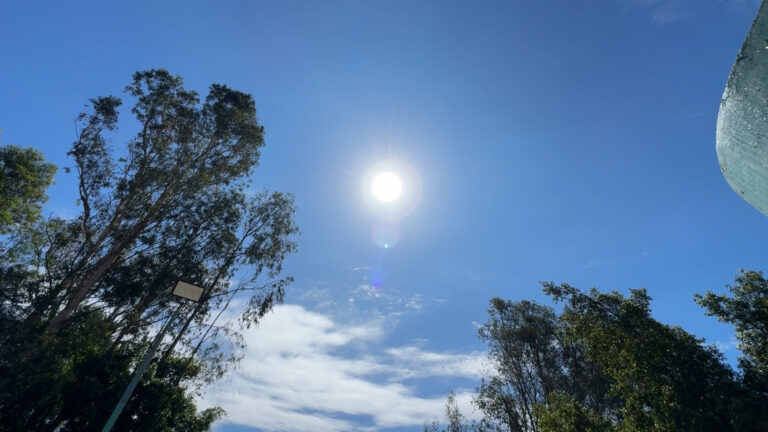 Calor extremo: Tijuana supera los 100°F y los apagones agravan la crisis