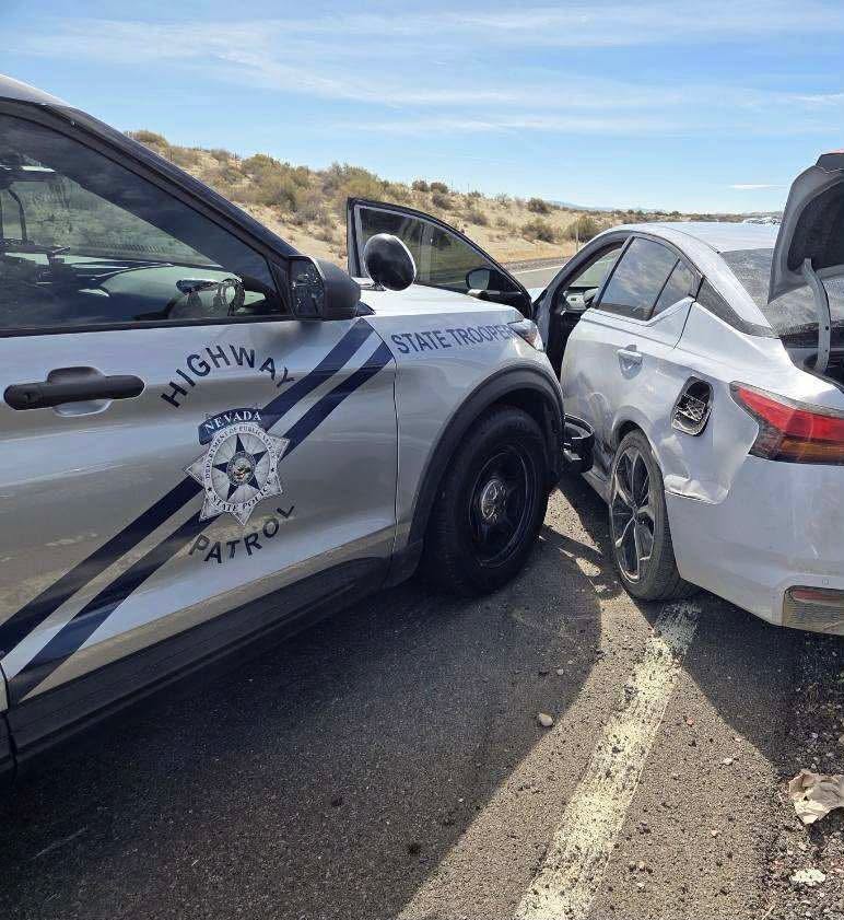 Peligrosa persecución a alta velocidad acaba con 2 detenidos en la US-95