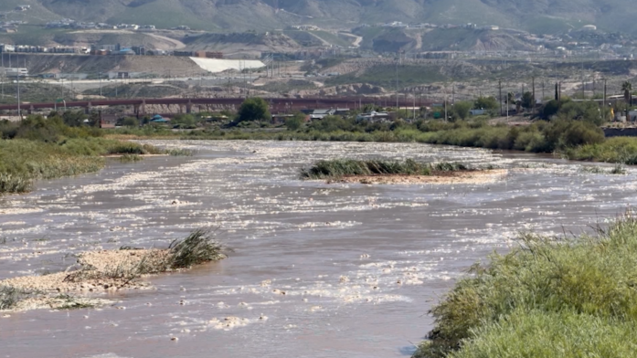 Fuertes lluvias elevan el Río Bravo: autoridades vigilan inundaciones en Sunland Park