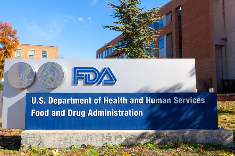 FDA encuentra parásito relacionado con brote de Cyclospora en una granja de México