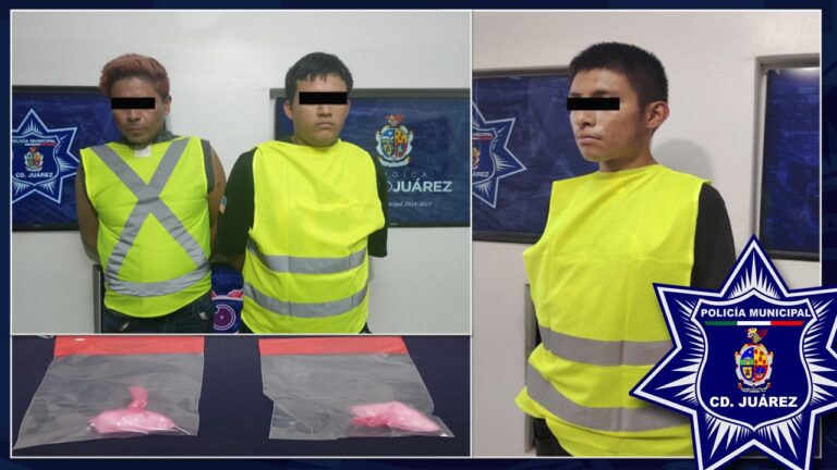 Policía Municipal de Juárez detiene a tres hombres que contaban con órdenes de aprehensión por narcomenudeo