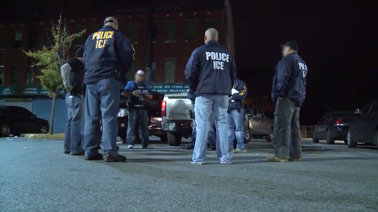 Reportes sobre una supuesta operación de ICE en California generan preocupación; DHS evita confirmar detalles