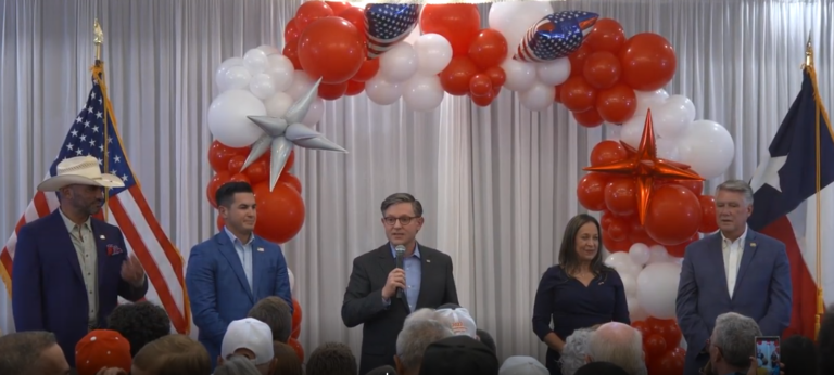 Mike Johnson visita McAllen para respaldar a candidatos republicanos al Congreso