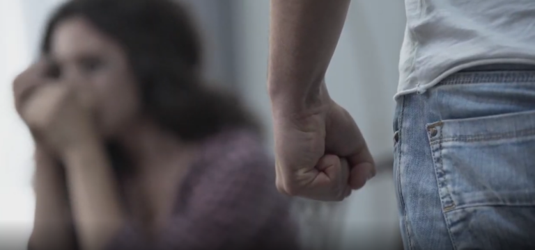 Tragédia: 25 vidas perdidas por violencia doméstica conmueven al Condado Clark