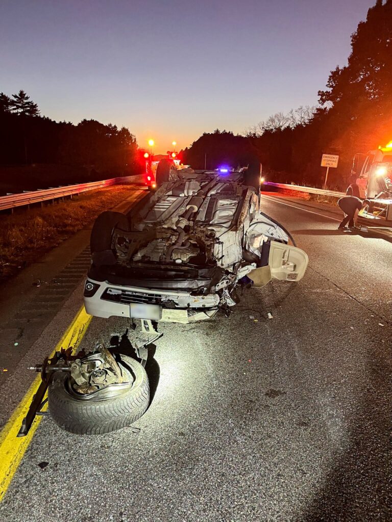 Intenso resplandor del sol provoca dos choques múltiples y cierre de carretera en New Hampshire