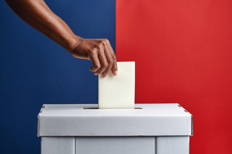 Comienza la votación anticipada para las elecciones de 2026 en el condado de Sedgwick, Kansas