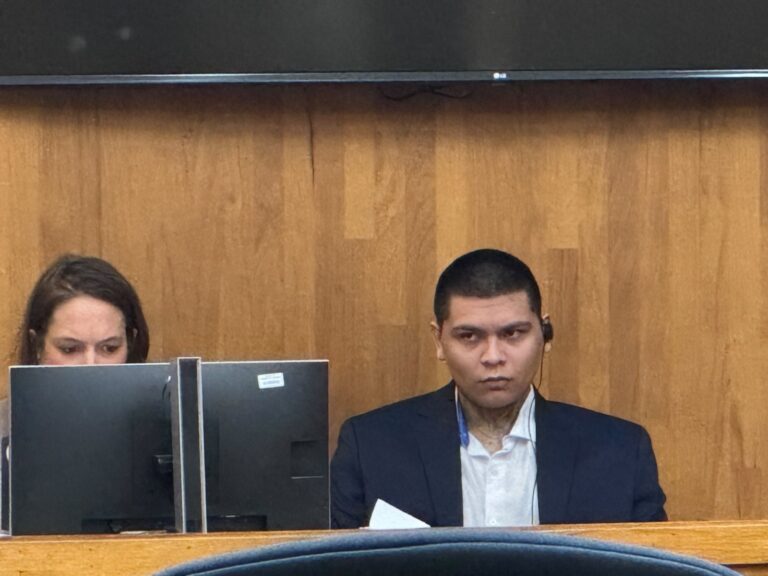 Defensa presenta testigos en la fase de sentencia por el homicidio del teniente Milton Reséndez