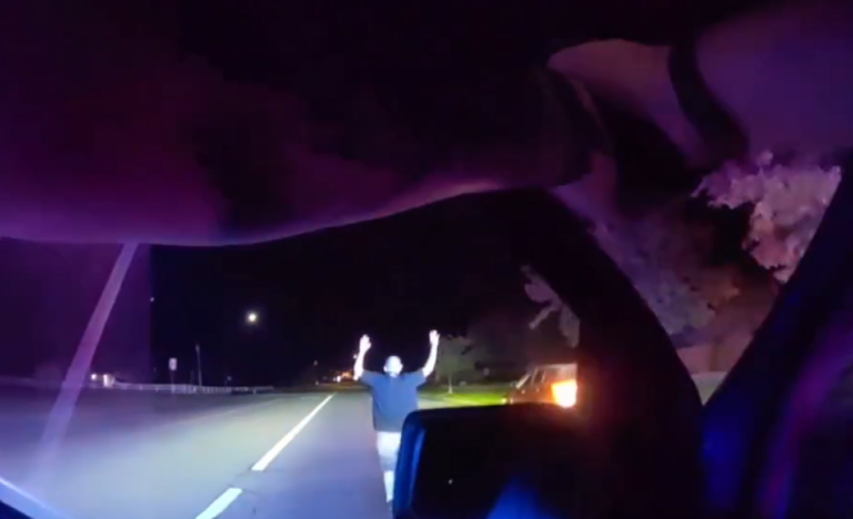 VIDEO: Policía de Commerce City arresta a sospechoso de intento de homicidio tras disparos contra otro vehículo