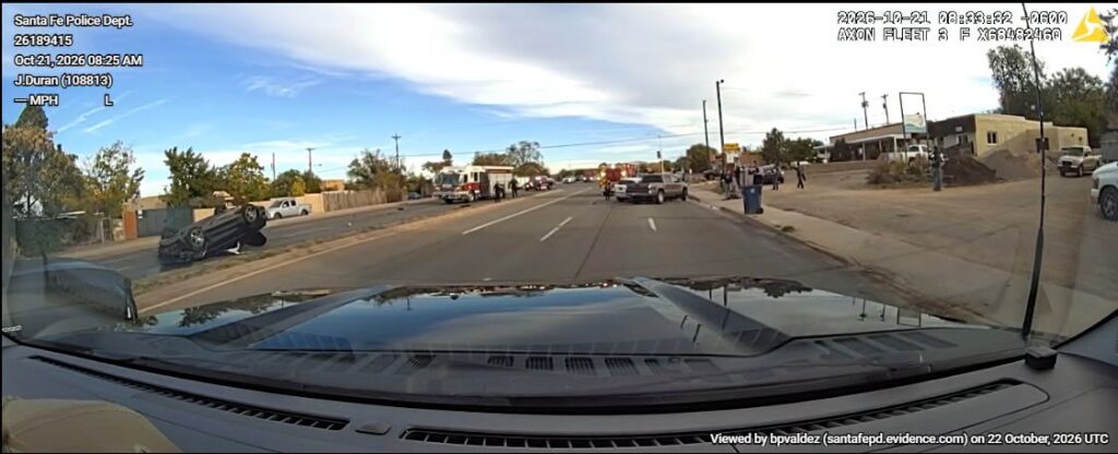 Accidente de tres vehículos en St. Francis Drive deja un herido grave en Santa Fe