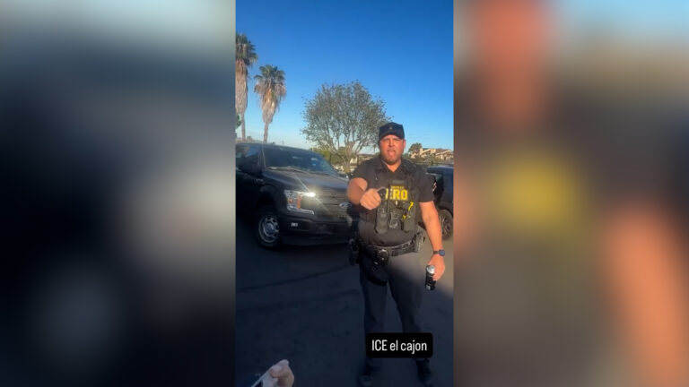 Operativo de ICE en El Cajon deja un vehículo estrellado, una joven con gas pimienta y creciente tensión en la comunidad