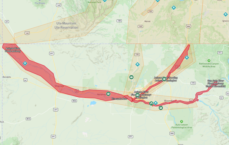 Emiten aviso de evacuación por fuertes inundaciones en el área de Farmington