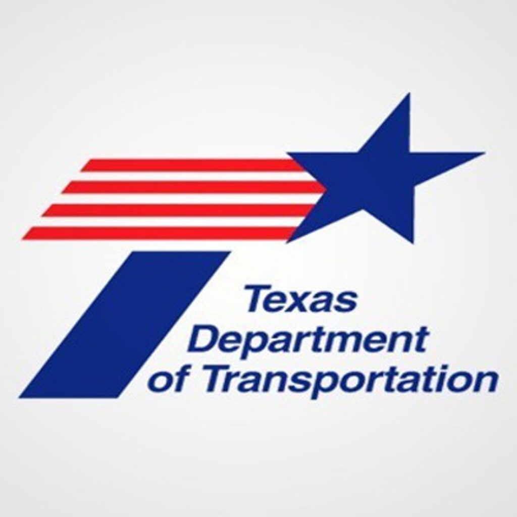 TxDOT alerta sobre el riesgo para peatones ante noches más largas y celebraciones de Halloween
