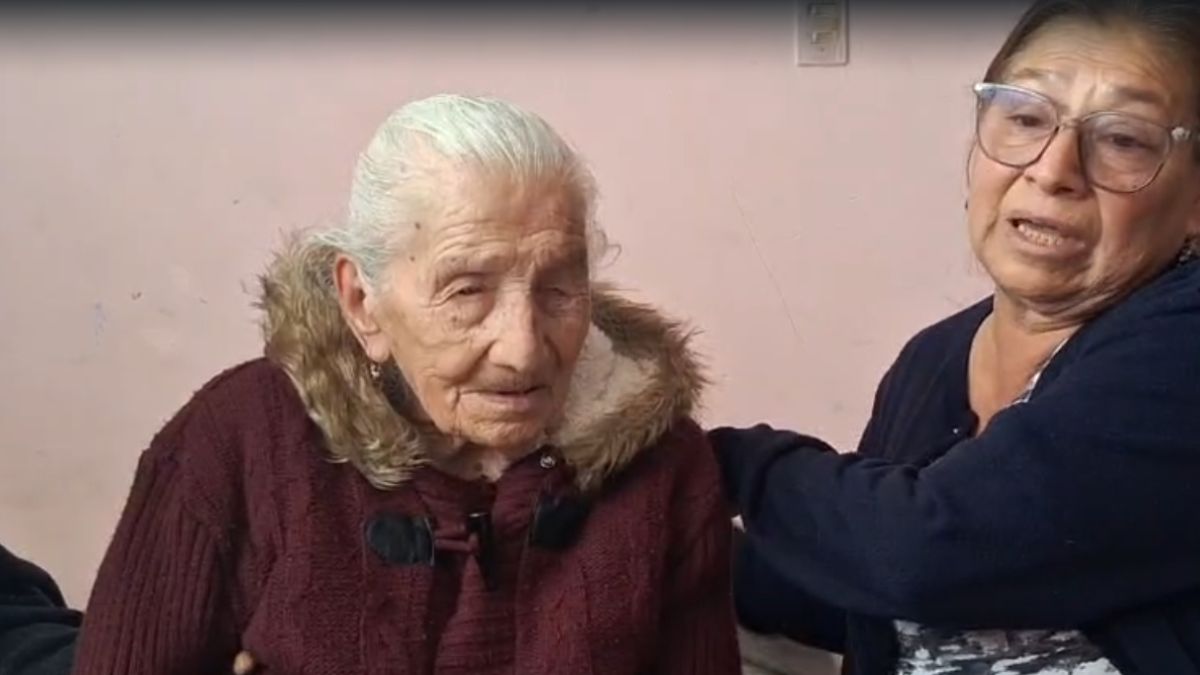 Mujer de 103 años pide ayuda tras desalojo en Palm Springs