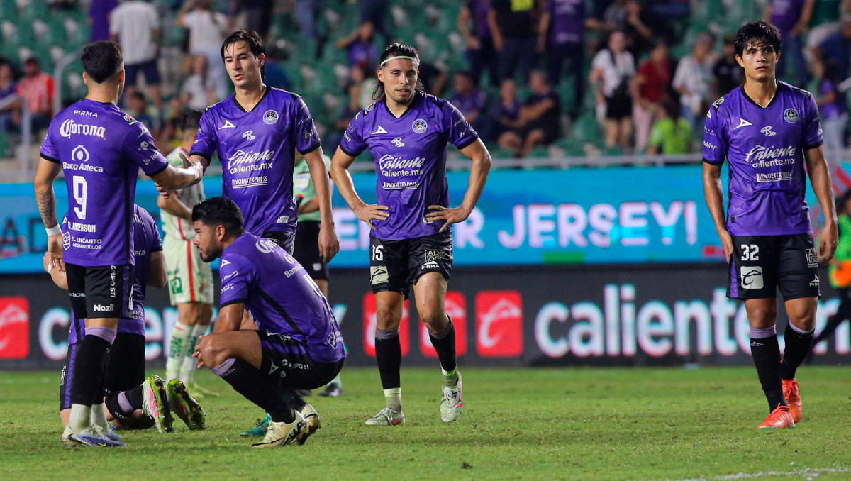 Mazatlán FC en Crisis: Posibles Salidas del Cuerpo Técnico y Jugadores