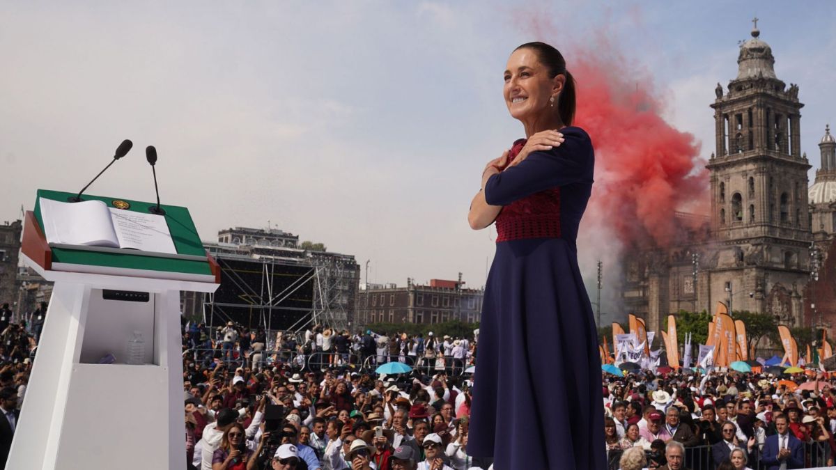 Sheinbaum Agradece a los Jóvenes en la Celebración del 7º Aniversario de la 4T