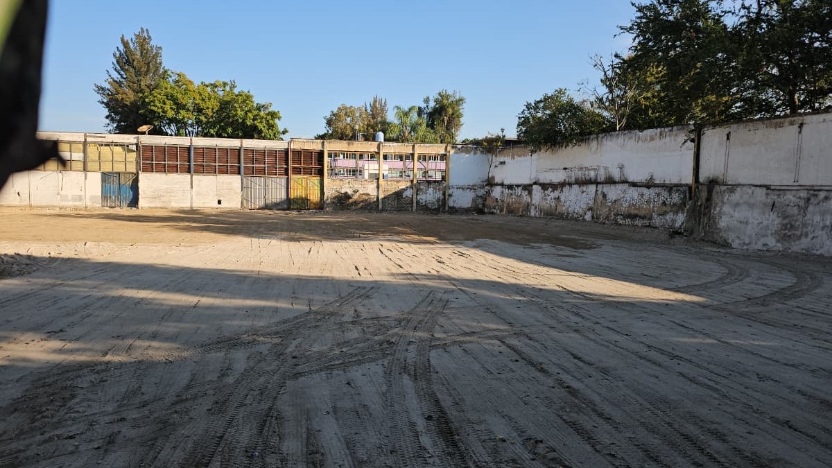 Denuncian Destrucción de Escuela en Zapopan: Padres Aclaran Sobre el Despojo en Secundaria Técnica 13