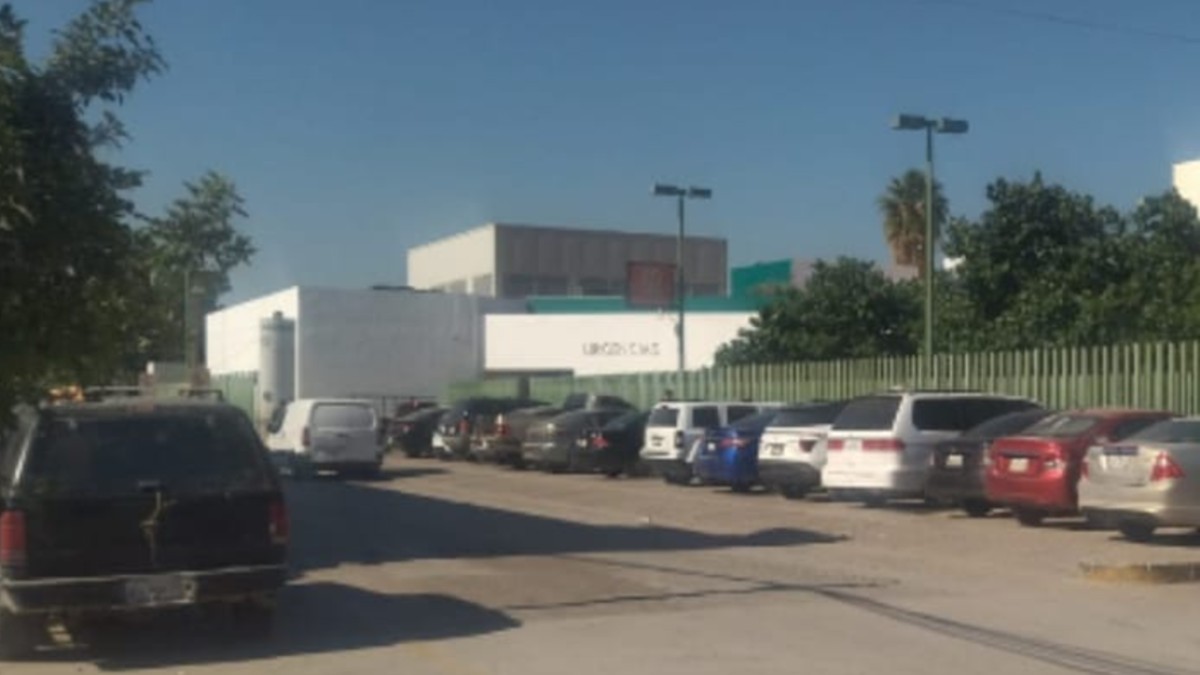 Accidente en Gómez Palacio: Conductora Volcada en su Vehículo