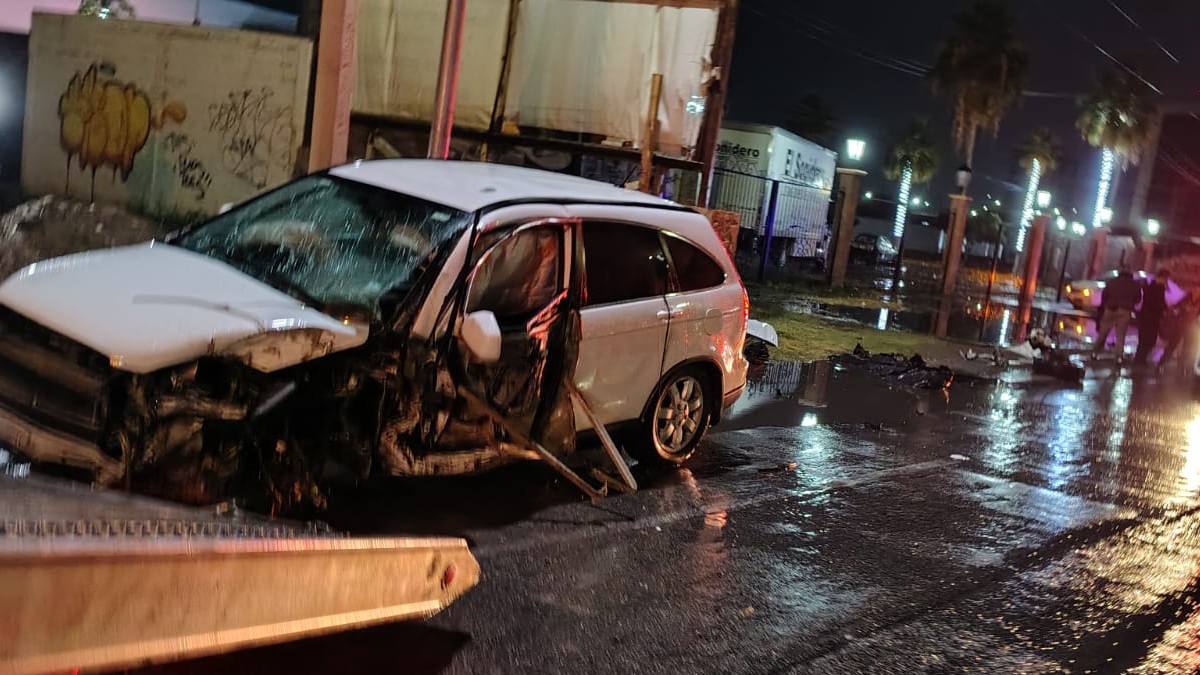 Conductor Ebrio Destroza Camioneta en la Torreón-San Pedro: Un Llamado a la Seguridad Vial