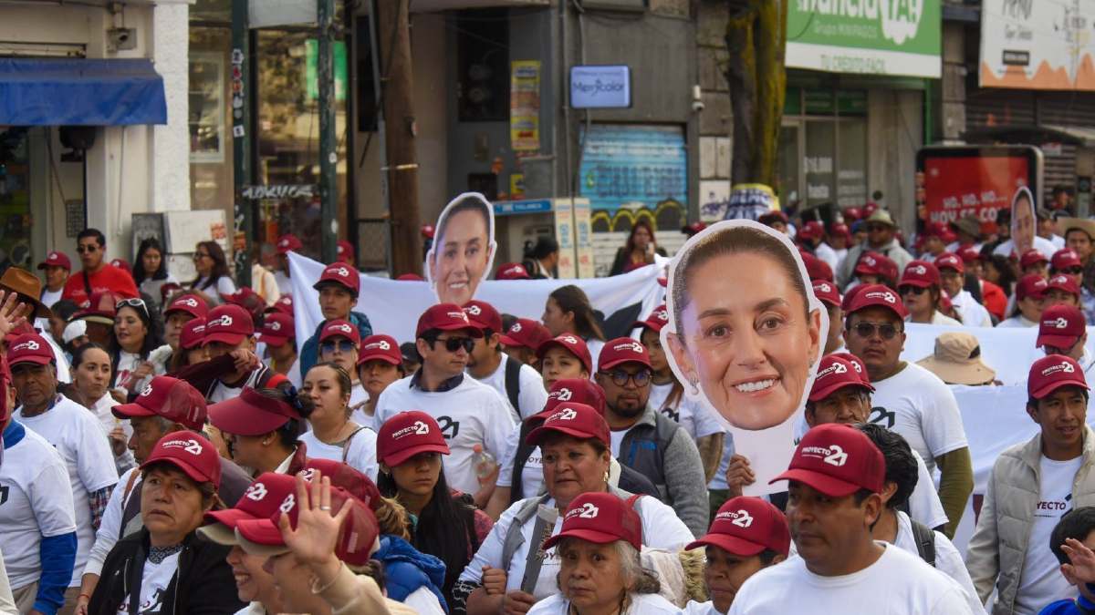 Marcha de Celebración por los 7 Años de la 4T: Cobertura En Vivo desde Palm Springs