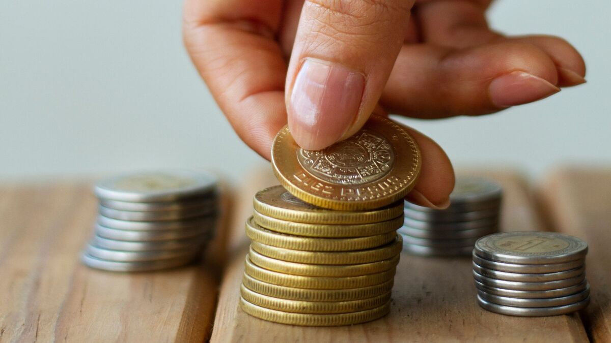 ¿Qué Puedes Esperar del Aumento Salarial en 2026 si Ganas 15 MIL pesos al Mes?