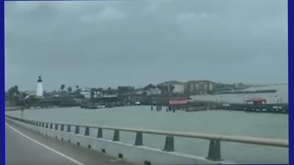 Policía de South Padre Island atiende situación con sospechoso atrincherado