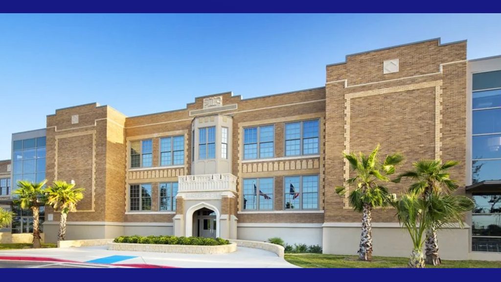 PSJA T-STEM ECHS Recibe Distinción como Lone Star Ribbon School 2025