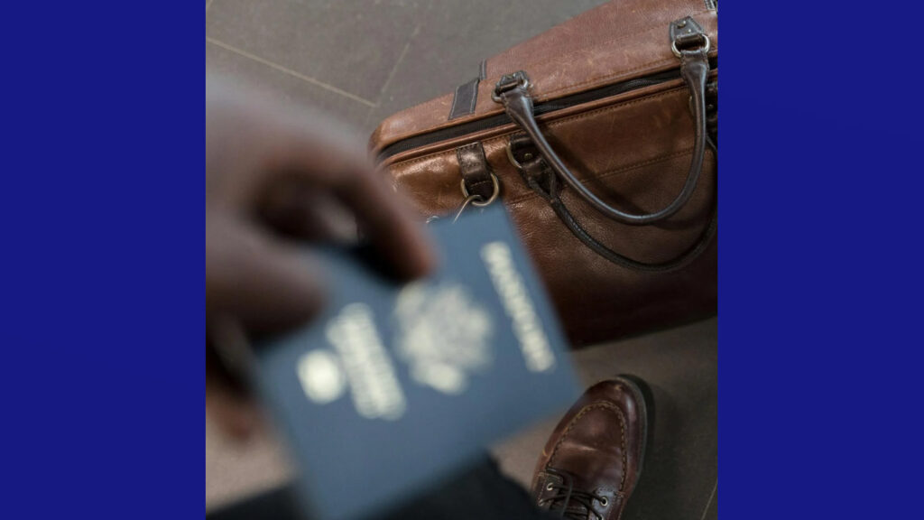 Alerta de estafa: no renueve su pasaporte en sitios falsos