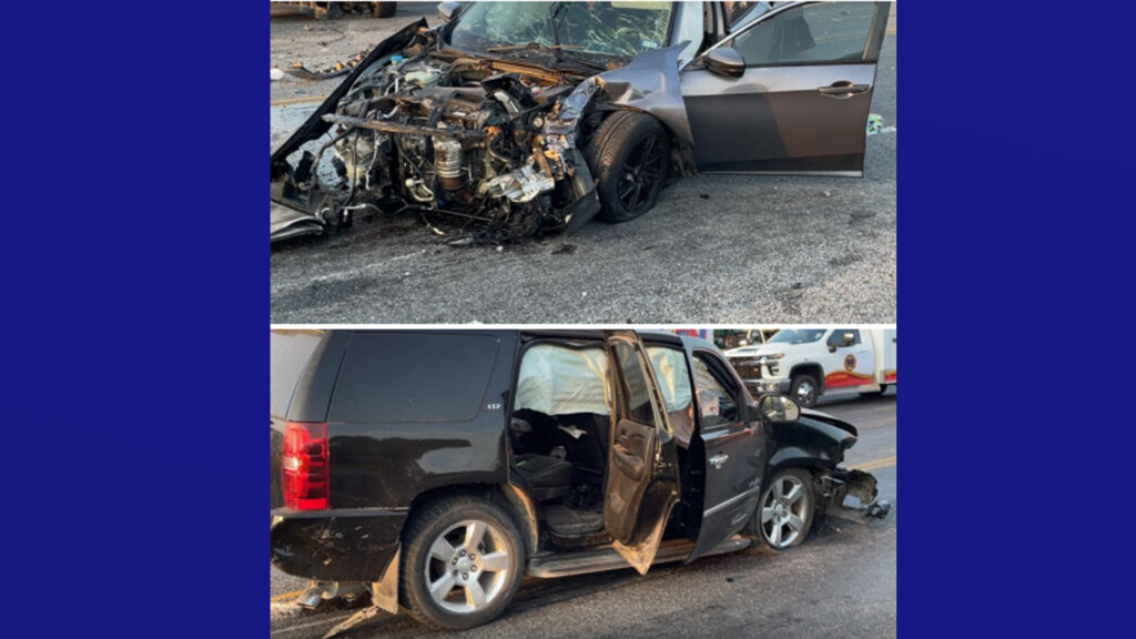 Choque en Mercedes involucra a menor de 14 años al volante
