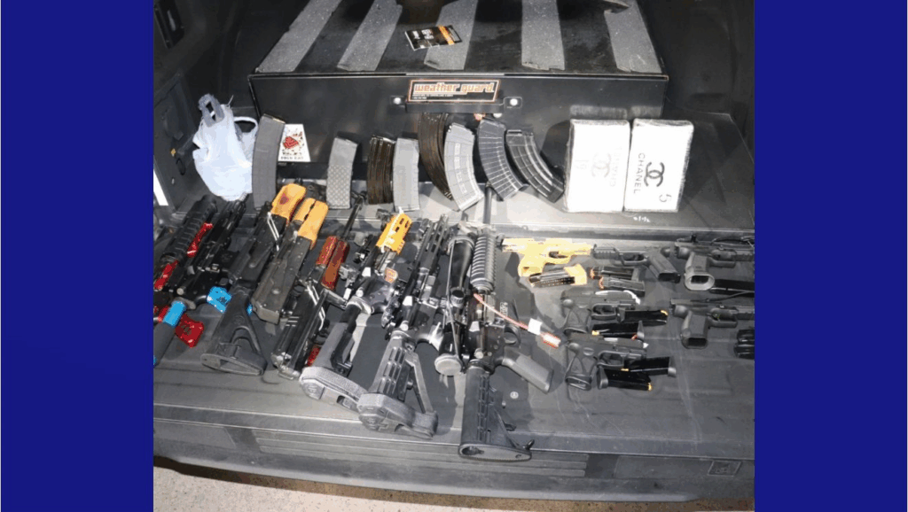 Residente de Brownsville sentenciado a 46 meses de prisión por facilitar exportación ilegal de armas a México