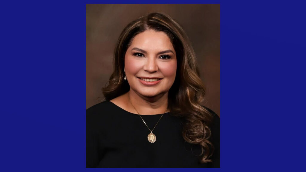 Edcouch-Elsa ISD nombra oficialmente a la Dra. Sandra Ochoa como superintendente