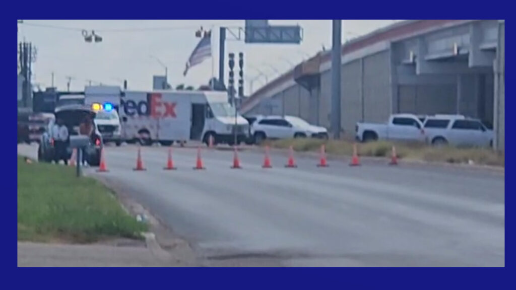 Cierran tramo de la I-2 en Harlingen por investigación de accidente fatal