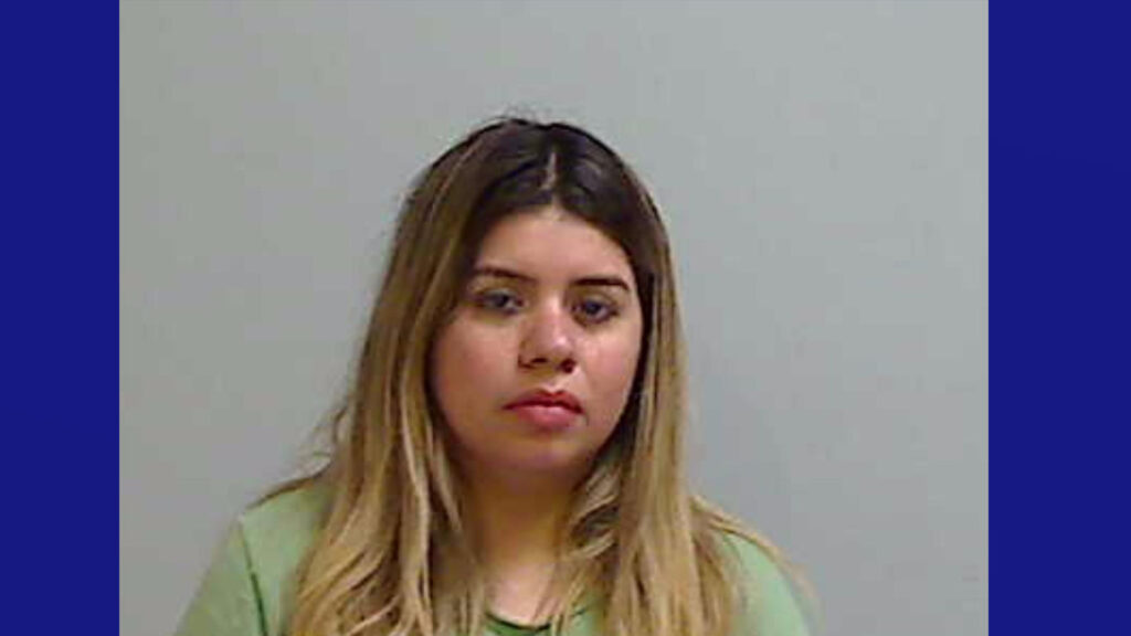 Arrestan a mujer por manejar ebria tras accidente en Pharr