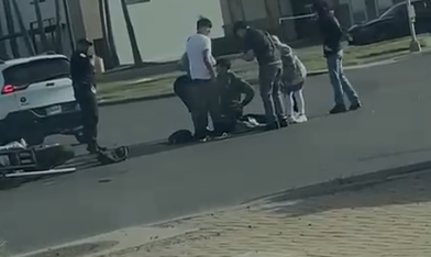 Mujer acusada de homicidio por negligencia en accidente de motocicleta en Pharr