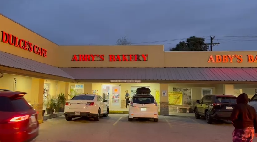Dueños de Abby’s Bakery salen en libertad bajo fianza tras arresto por contratar indocumentados